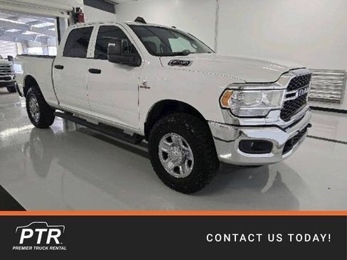 Used 2024 RAM 2500 Tradesman w/ Chrome Appearance Group AWD/4WD image 1
