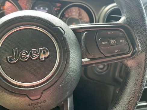 Used 2020 Jeep Wrangler Unlimited Sport AWD/4WD image 15