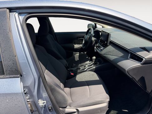 Used 2022 Toyota Corolla LE FWD image 15