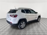 Used 2022 Jeep Compass Latitude w/ Convenience Group image 3