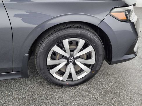 Used 2023 Honda Civic LX image 9
