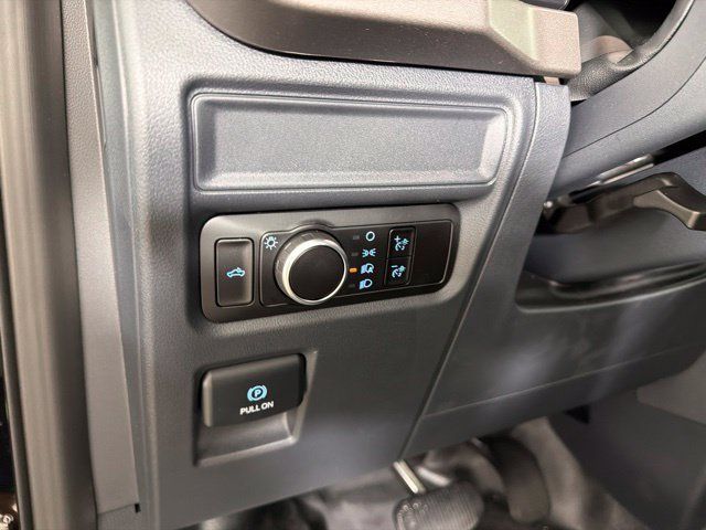 Used 2026 Ford F150 XL RWD image 25