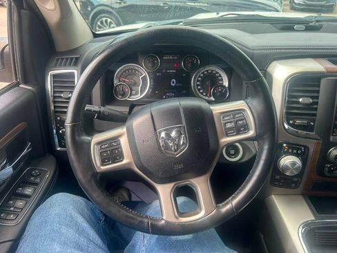 Used 2017 RAM 1500 Laramie w/ Convenience Group AWD/4WD image 13