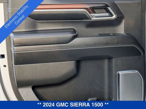 Used 2024 GMC Sierra 1500 Denali image 41