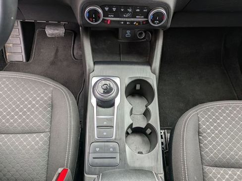 Used 2023 Ford Escape Active image 14