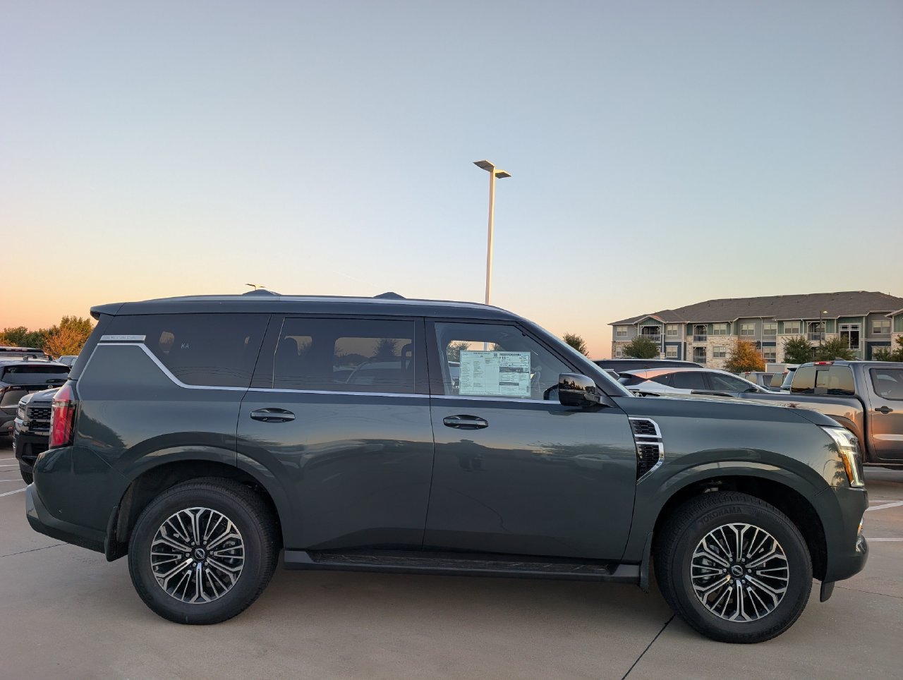 New 2026 Nissan Armada SL RWD image 3