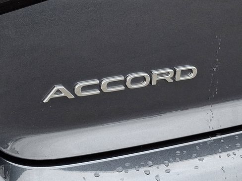 Used 2025 Honda Accord SE image 30