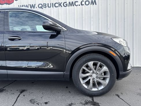 Used 2023 Buick Encore GX Essence w/ Experience Buick Package image 17