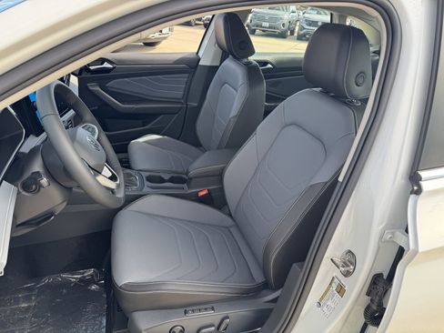 New 2026 Volkswagen Jetta SEL image 23