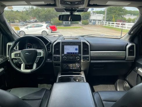 Certified 2021 Ford F250 Lariat w/ Lariat Ultimate Package AWD/4WD image 14