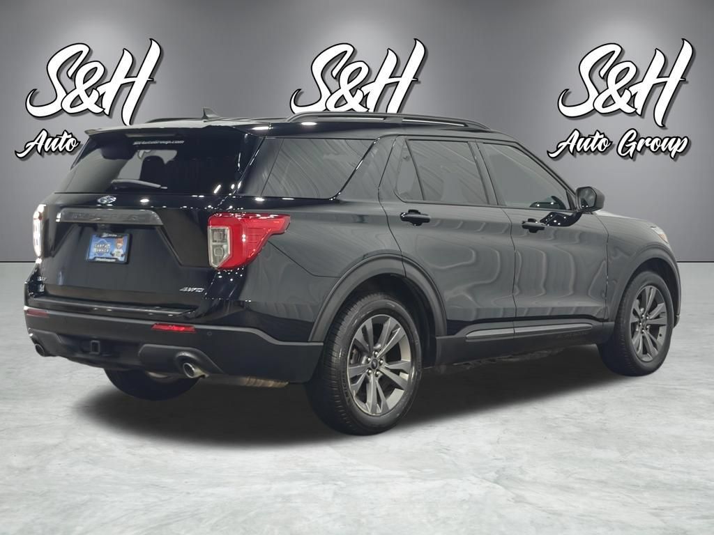 Used 2021 Ford Explorer XLT w/ Equipment Group 202A AWD/4WD image 21