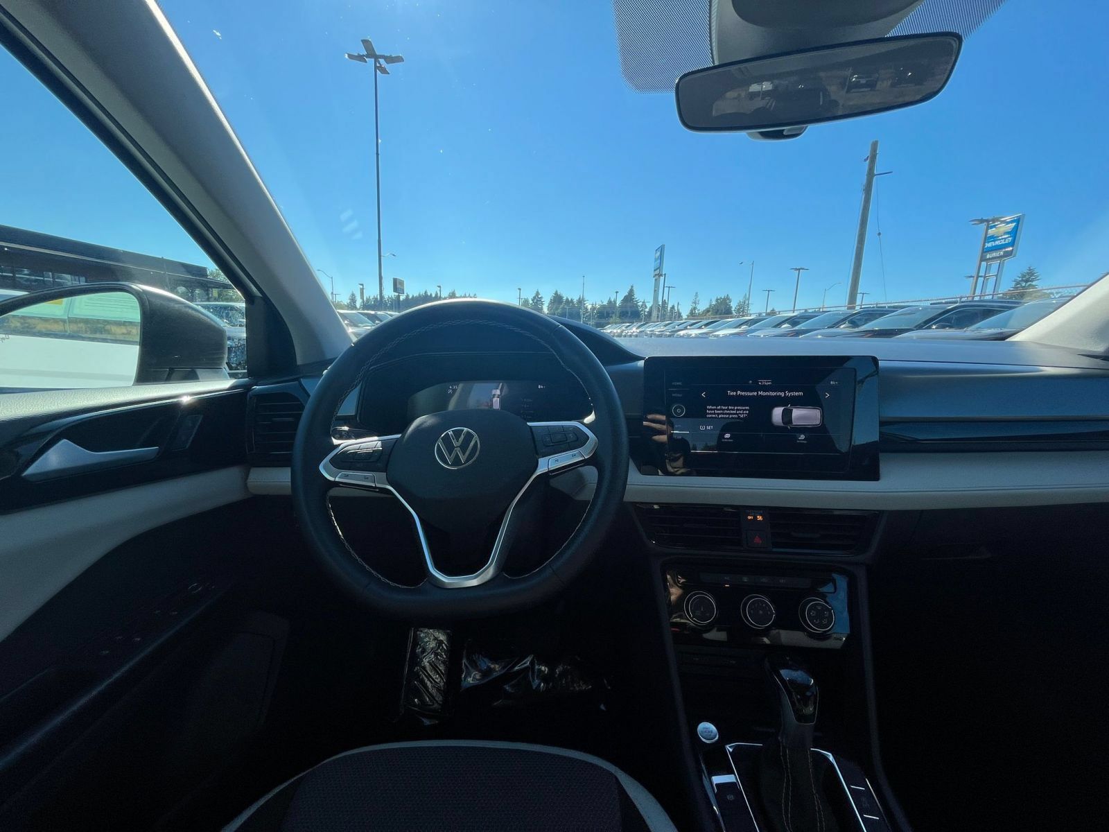 Used 2026 Volkswagen Taos S FWD image 32