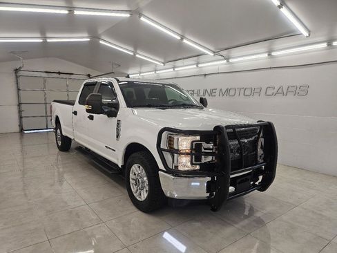 Used 2019 Ford F350 XL w/ STX Appearance Package RWD image 3