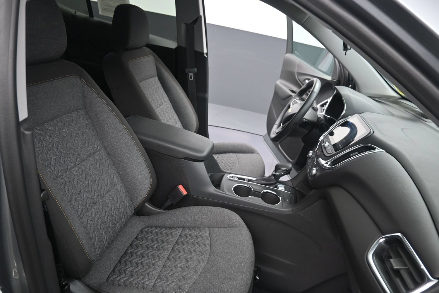 Used 2024 Chevrolet Equinox LT AWD/4WD image 43