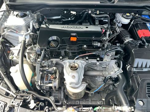 Used 2023 Honda Civic Sport image 27