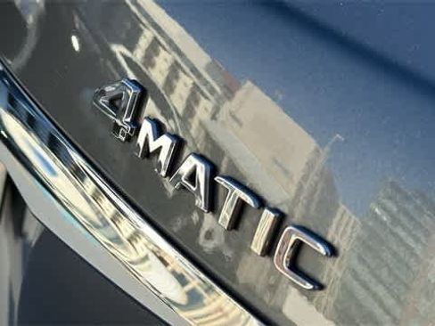 Used 2017 Mercedes-Benz E 300 4MATIC image 11