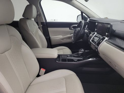 Used 2023 Kia Sorento S w/ Panoramic Sunroof Package FWD image 21