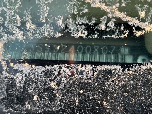 Used 2003 GMC Envoy SLT image 3