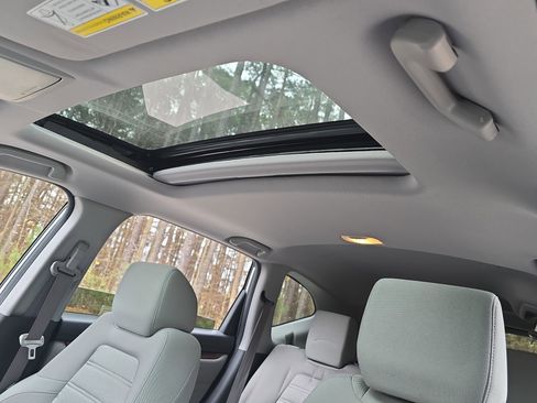 Used 2021 Honda CR-V EX image 28