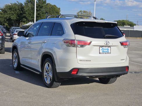 Used 2016 Toyota Highlander Limited FWD image 6