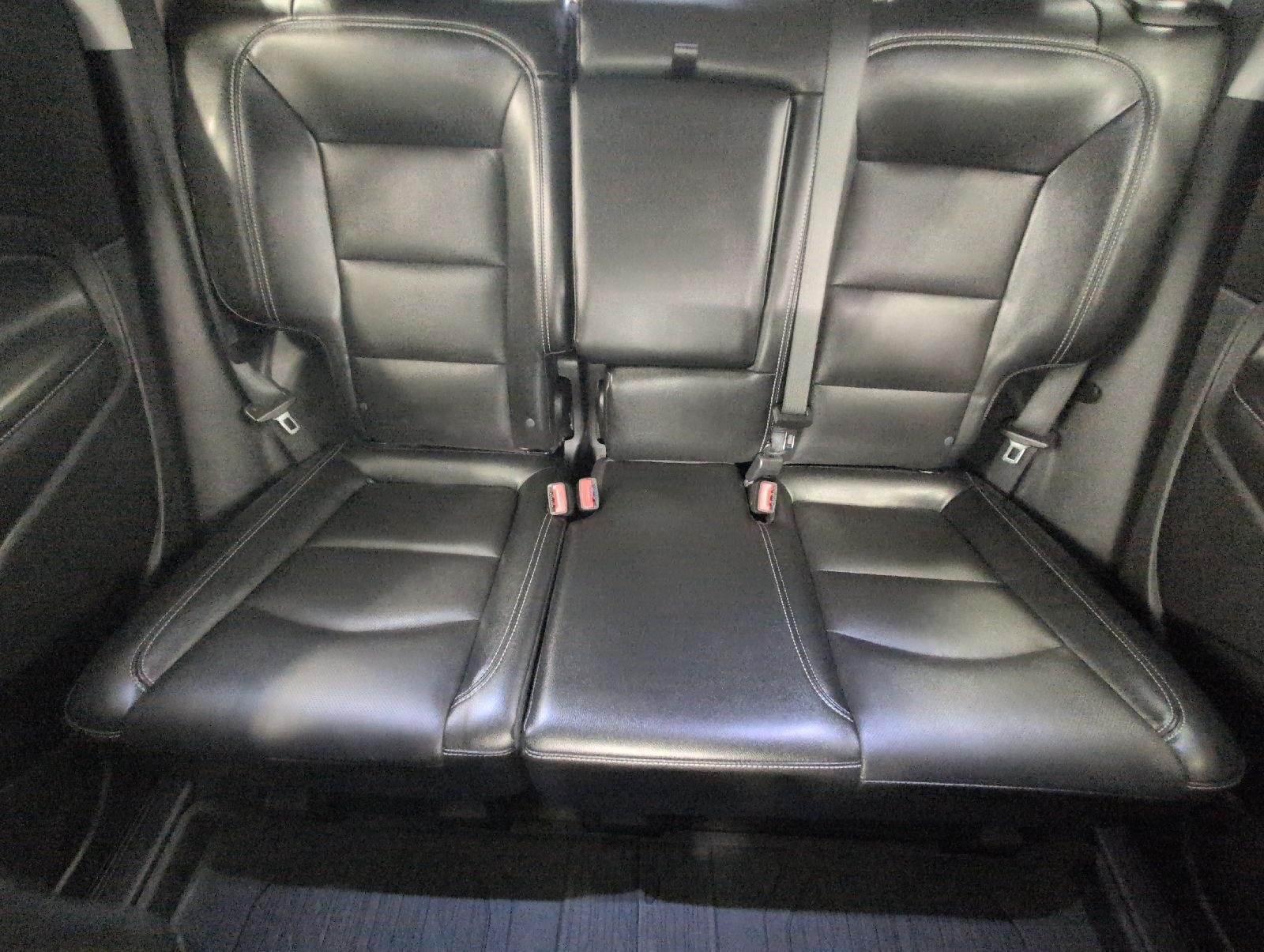 Used 2023 GMC Terrain SLT w/ Elevation Edition AWD/4WD image 23