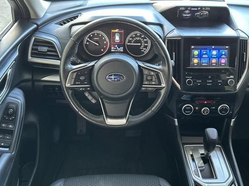 Used 2023 Subaru Forester Premium AWD/4WD image 16