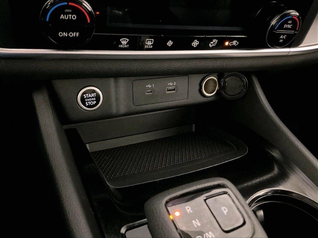 Certified 2023 Nissan Rogue SV AWD/4WD image 26