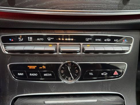 Used 2018 Mercedes-Benz E 43 AMG 4MATIC Sedan w/ Premium 3 Package image 20