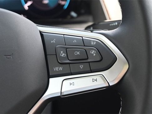 New 2025 Volkswagen Atlas SEL image 12