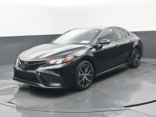 Used 2024 Toyota Camry SE FWD image 26