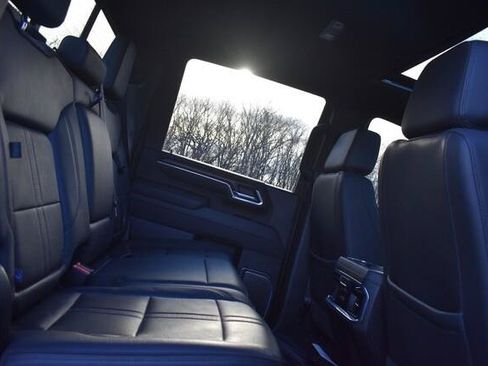 Used 2025 Chevrolet Silverado 2500 High Country w/ High Country Premium Package AWD/4WD image 23