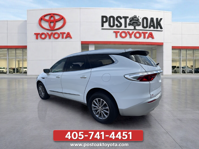 Used 2023 Buick Enclave Essence FWD image 4
