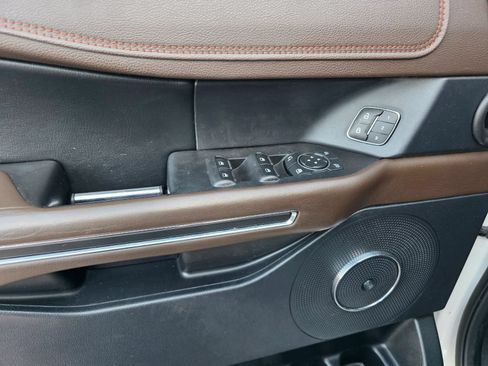 Used 2021 Ford Expedition Max King Ranch AWD/4WD image 16