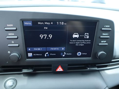 New 2026 Hyundai Elantra Sport FWD image 5