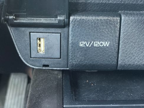 Used 2024 Toyota Camry LE image 25