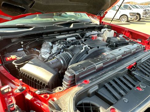 Used 2025 Chevrolet Silverado 2500 W/T w/ WT Convenience Package image 23