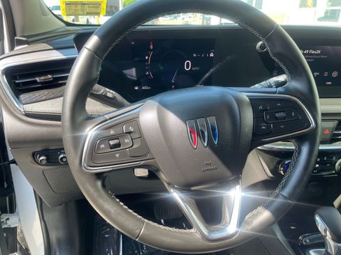 Used 2025 Buick Encore GX Preferred image 28