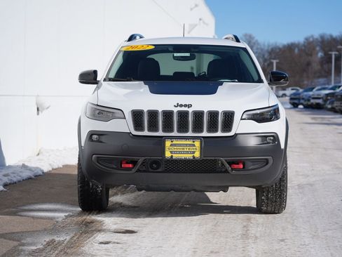 Used 2022 Jeep Cherokee Trailhawk w/ Premium Leather Package image 8