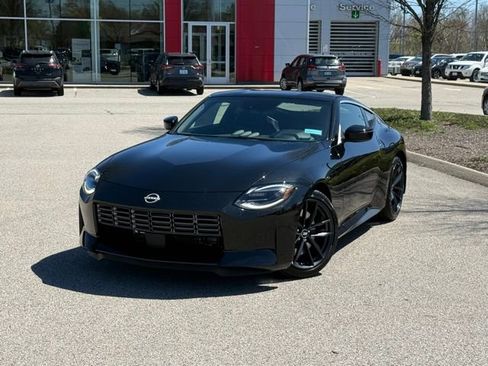 New 2026 Nissan Z Performance w/ Floor Mat Package RWD image 9