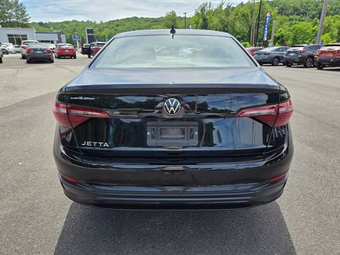 Used 2024 Volkswagen Jetta S FWD image 7