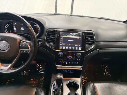 Used 2022 Jeep Grand Cherokee Limited w/ Trailer Tow Group IV AWD/4WD image 30