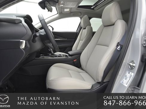 Used 2025 MAZDA CX-30 AWD 2.5 S w/ Preferred Package image 24