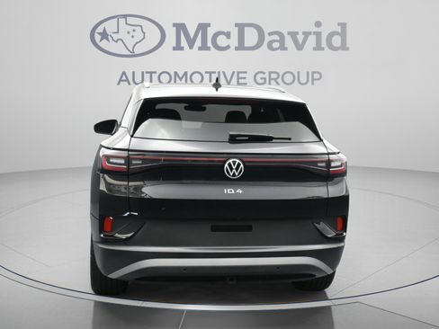 Used 2023 Volkswagen ID.4 Pro S Plus AWD/4WD image 7