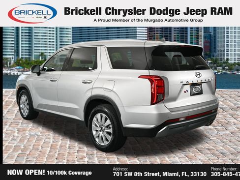 Used 2025 Hyundai Palisade SEL FWD image 12
