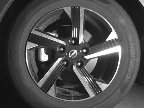 Used 2025 Nissan Sentra SV FWD image 12