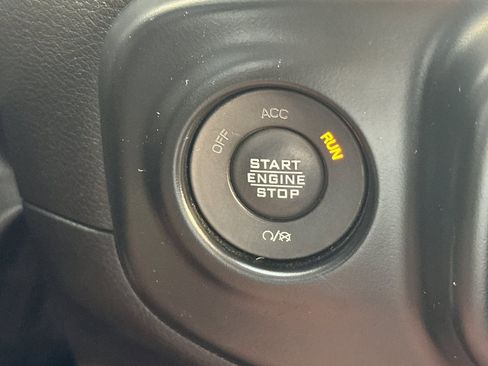 Used 2023 Jeep Wrangler Unlimited Rubicon 4xe image 26