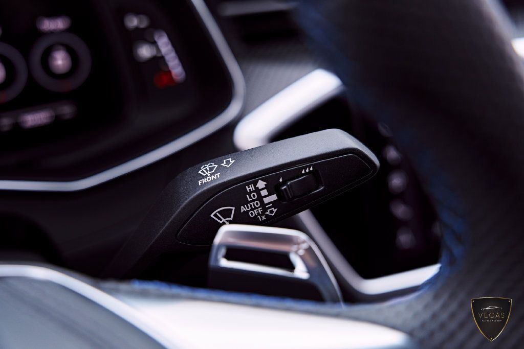 Used 2025 Audi RS 7 Performance AWD/4WD image 81