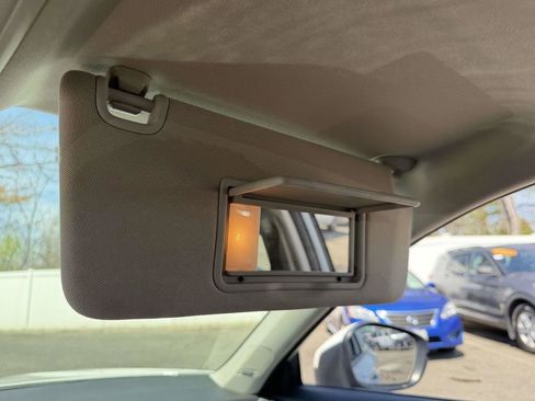 Used 2022 Honda Civic Touring image 39