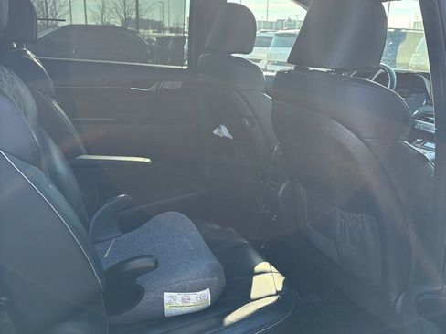 Used 2021 Hyundai Palisade Calligraphy image 9