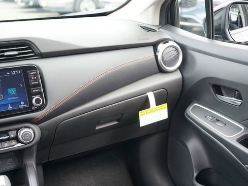 New 2025 Nissan Versa SR w/ Trunk Package image 24